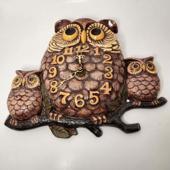 Arnel's Other - Vtg 1970's 1980's Owl Family Ceramic Wall Clock Working